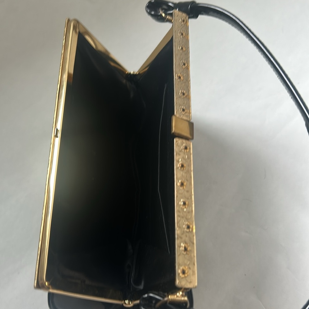 Vintage patent leather Elegant Black Handbag with Gold Accents - Picture 3 of 6